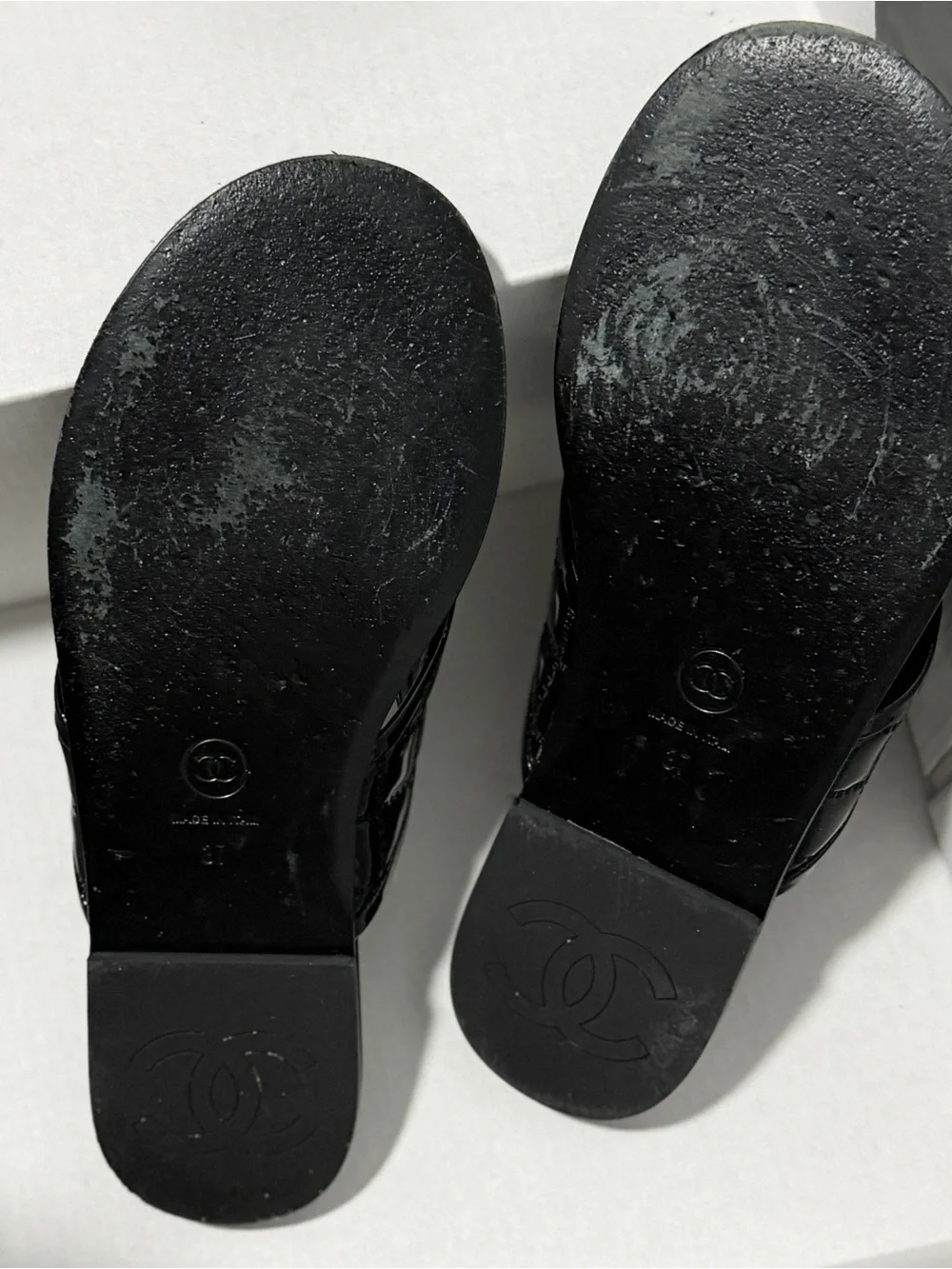 CHANEL Black Quilted Patent Leather Slide Sandals